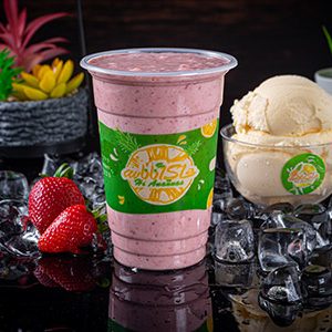 موز و فراولة